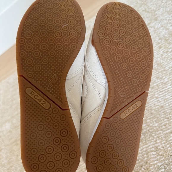 New Balance RC42 Sneakers Size 4.5 - Picture 6 of 7